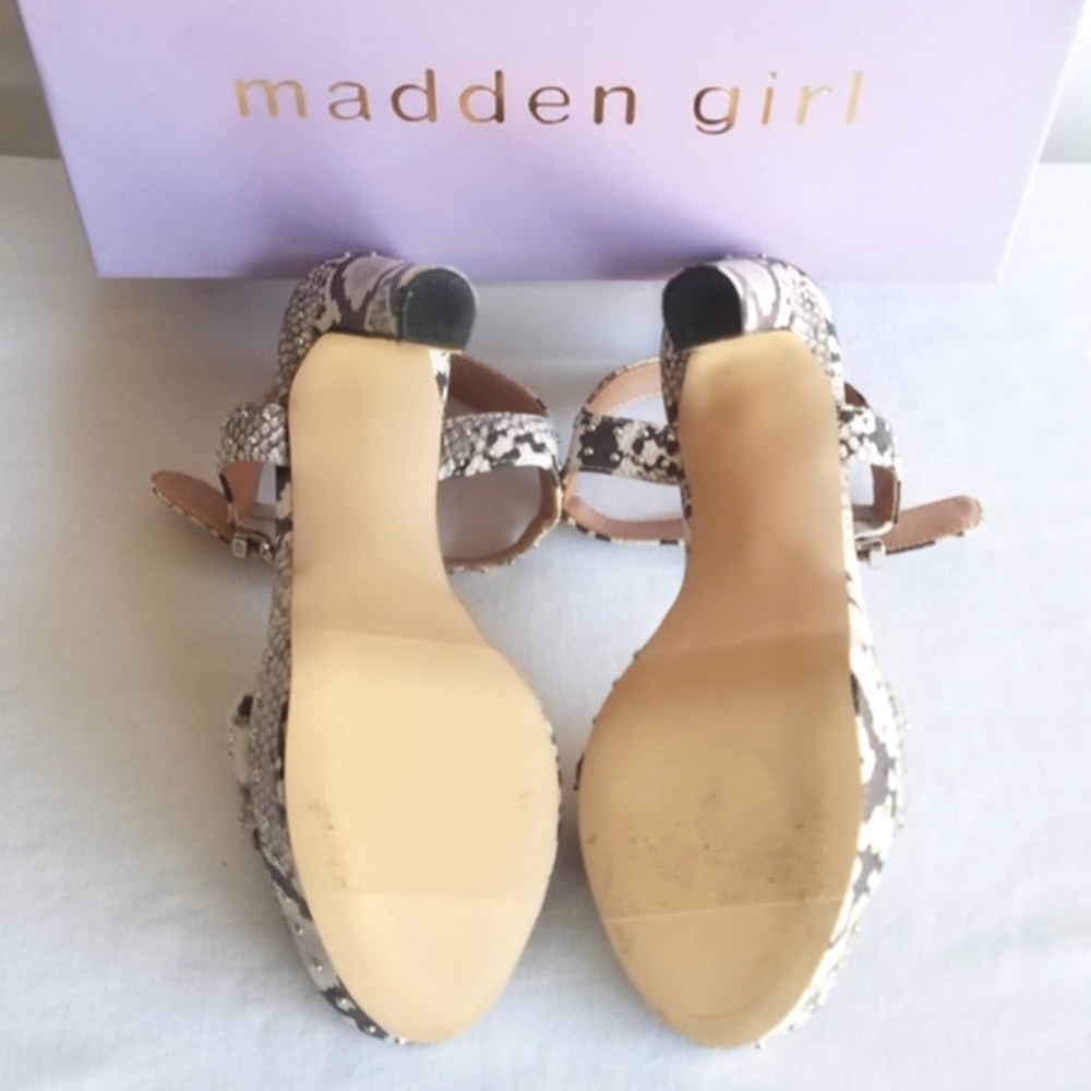 Rooma Platform Heeled Sandals ⭐️⭐️ - Picture 6 of 7